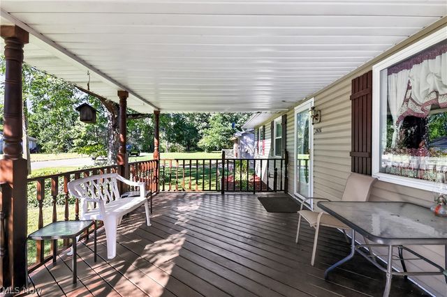 2426 Russell Avenue, Youngstown, OH 44509