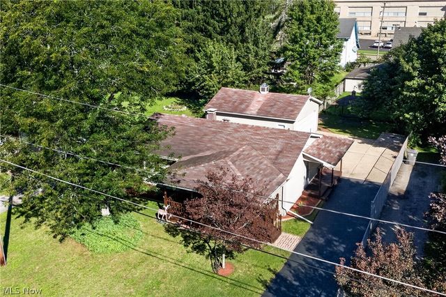 2426 Russell Avenue, Youngstown, OH 44509