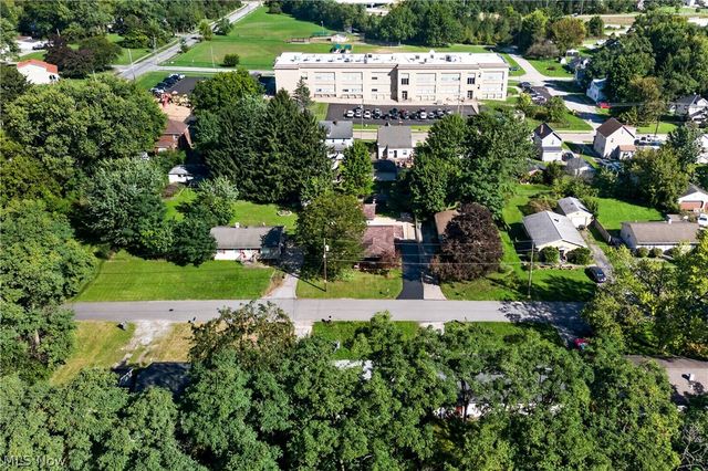 2426 Russell Avenue, Youngstown, OH 44509