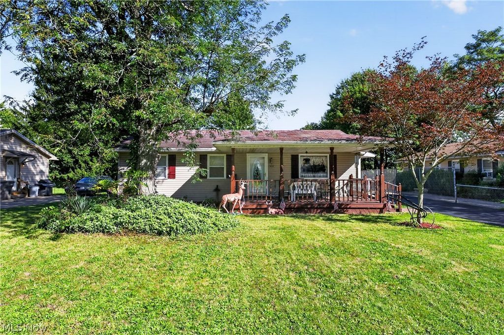 2426 Russell Avenue, Youngstown, OH 44509