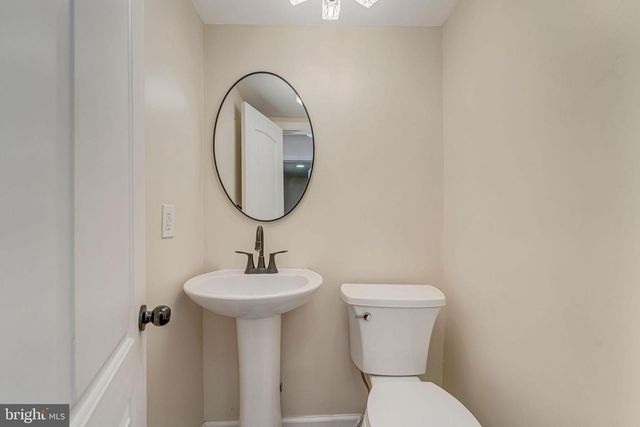 1586 GREENWOOD AVE, Camden, NJ 08103