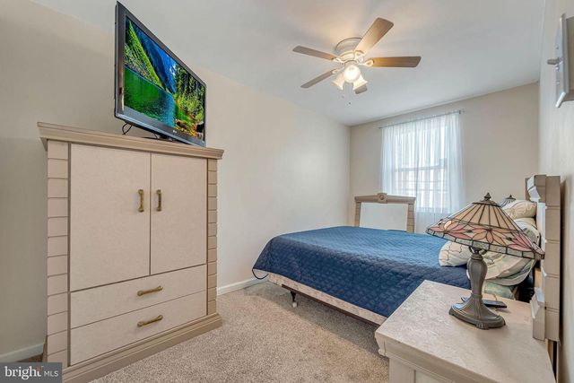 1586 GREENWOOD AVE, Camden, NJ 08103