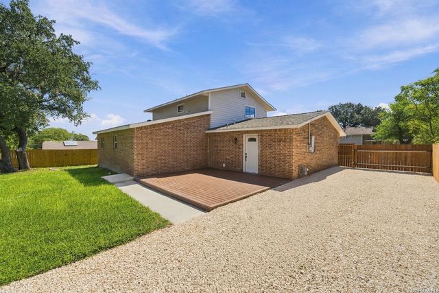 6219 WARHAWK ST, San Antonio, TX 78238