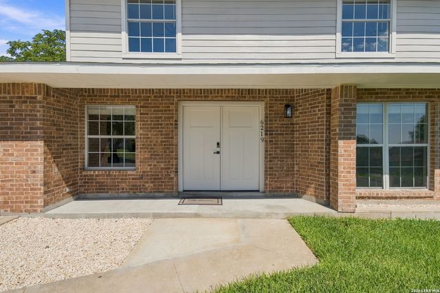 6219 WARHAWK ST, San Antonio, TX 78238