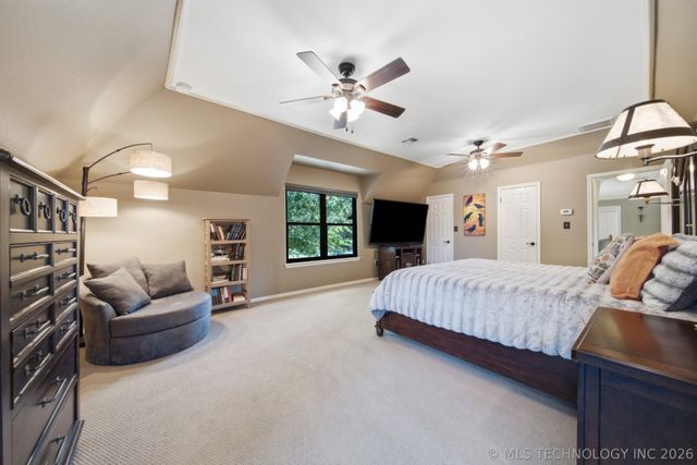 9332 S 36th West Avenue, Tulsa, OK 74132