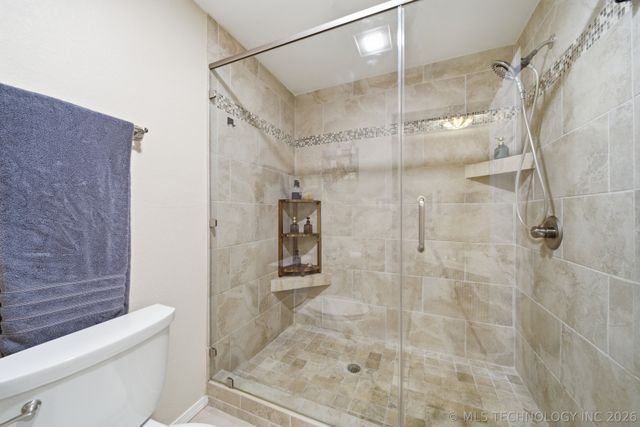 9332 S 36th West Avenue, Tulsa, OK 74132
