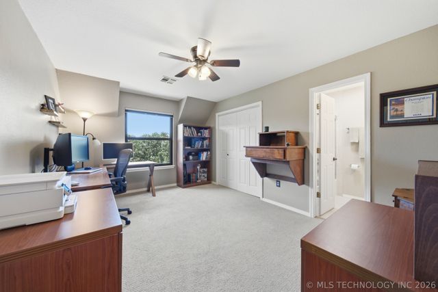 9332 S 36th West Avenue, Tulsa, OK 74132