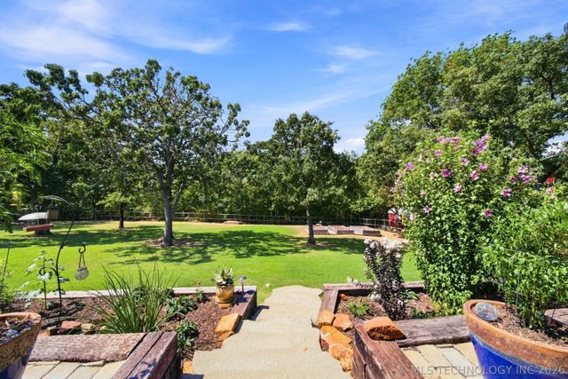 9332 S 36th West Avenue, Tulsa, OK 74132