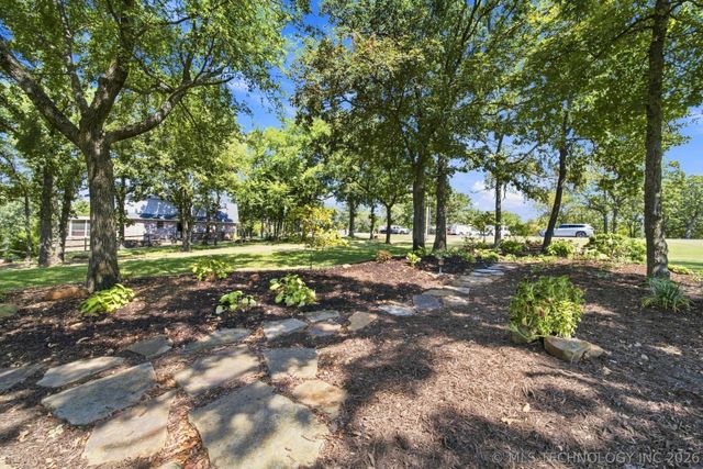 9332 S 36th West Avenue, Tulsa, OK 74132