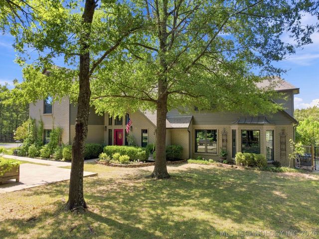 9332 S 36th West Avenue, Tulsa, OK 74132