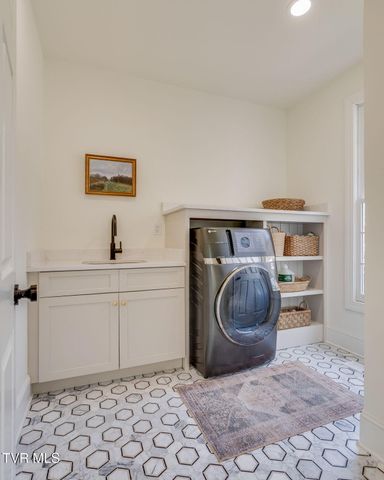 10 Pendleton Place, Kingsport, TN 37664