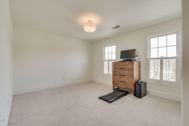 10 Pendleton Place, Kingsport, TN 37664