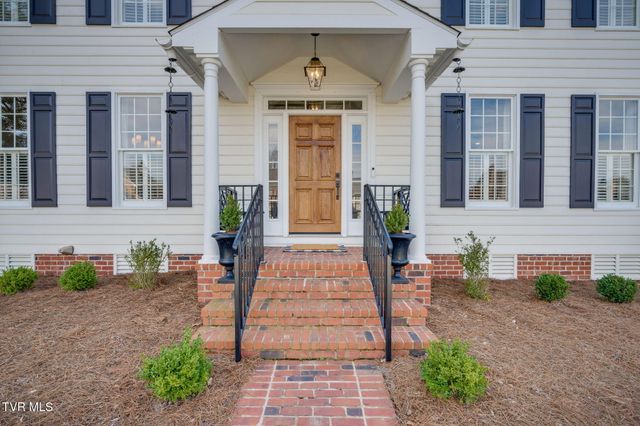 10 Pendleton Place, Kingsport, TN 37664