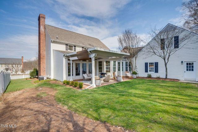 10 Pendleton Place, Kingsport, TN 37664