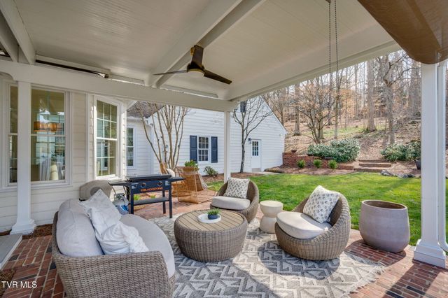 10 Pendleton Place, Kingsport, TN 37664