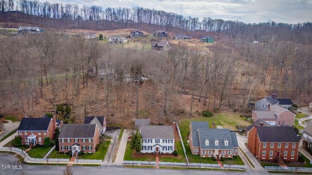 10 Pendleton Place, Kingsport, TN 37664