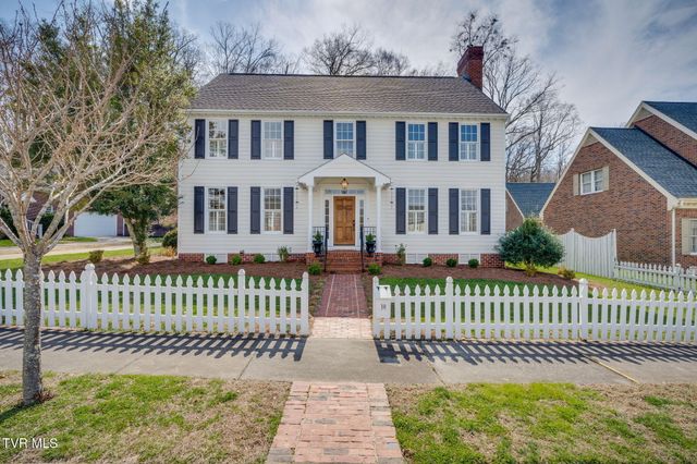 10 Pendleton Place, Kingsport, TN 37664