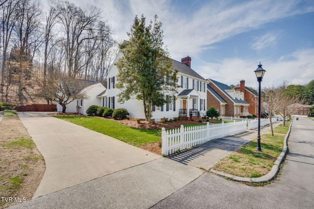 10 Pendleton Place, Kingsport, TN 37664