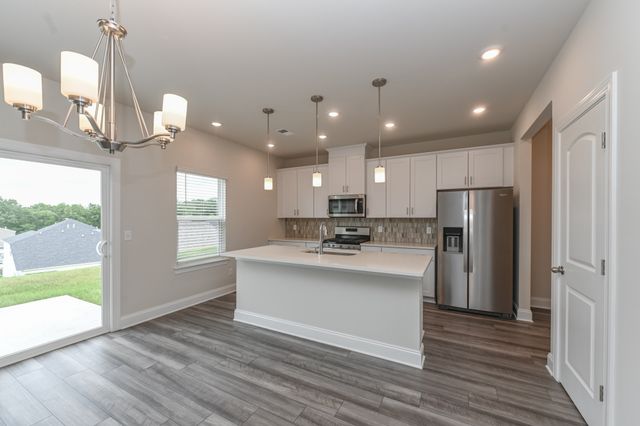 1255 Dutch Peak, Lebanon, TN 37090