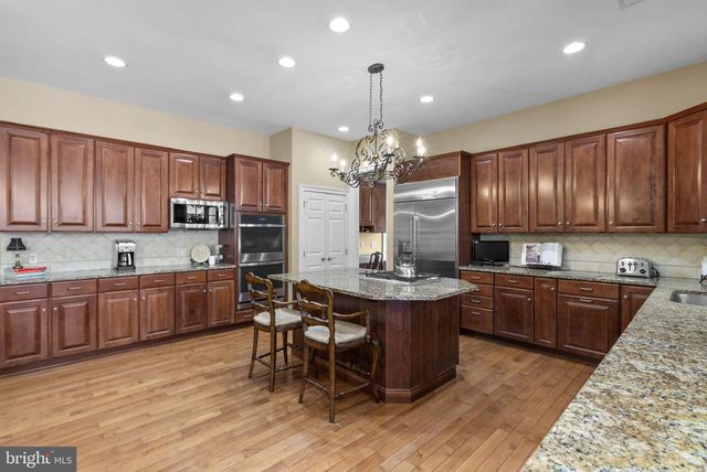17516 ASHTON GREEN DR, Sandy Spring, MD 20860