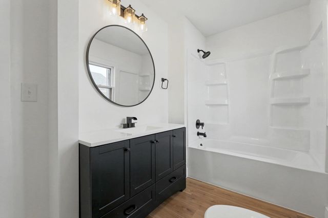 518 N High St, El Dorado, KS 67042