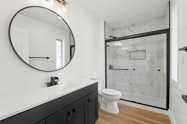 518 N High St, El Dorado, KS 67042