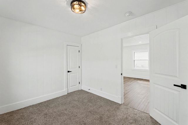 518 N High St, El Dorado, KS 67042