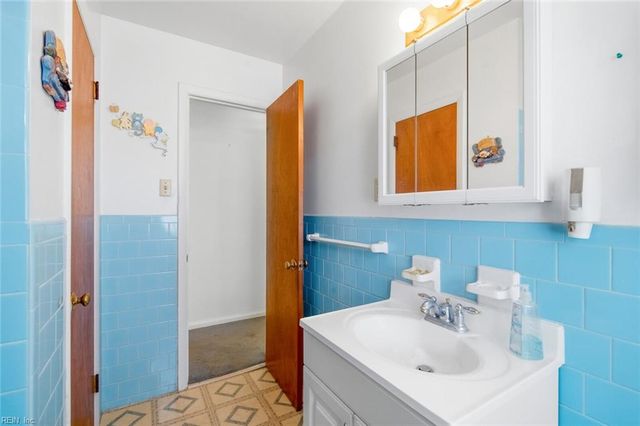 118 Margaret DR, Hampton, VA 23669