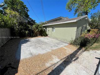 1108 NE 3rd Street C, Fort Lauderdale, FL 33301