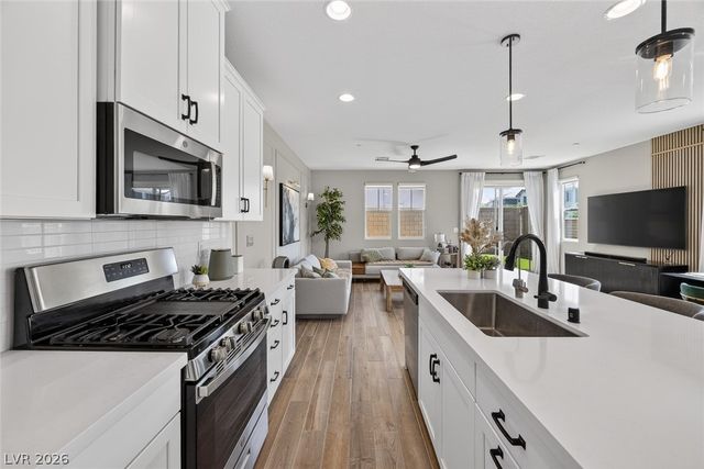 706 Monroe Hill Place, Henderson, NV 89011