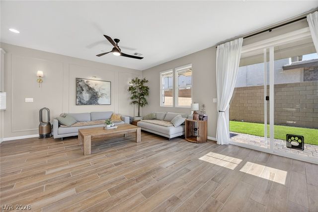 706 Monroe Hill Place, Henderson, NV 89011