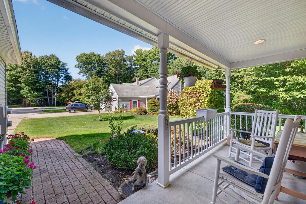 82 Plymouth Grove Drive 20, Kennebunk, ME 04043 — photo 4
