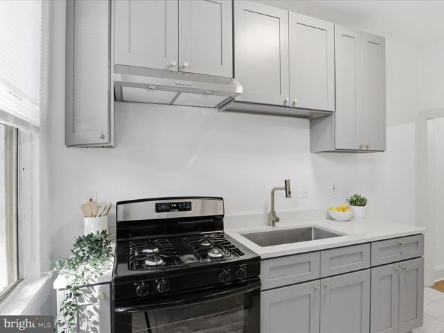509 LAURENS ST, Baltimore, MD 21217