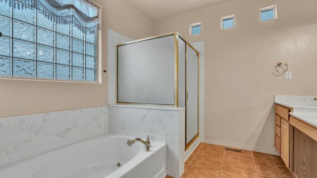 4409 SUMMER HILL Lane NW, Albuquerque, NM 87120