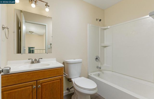3275 Madrone St, Antioch, CA 94509