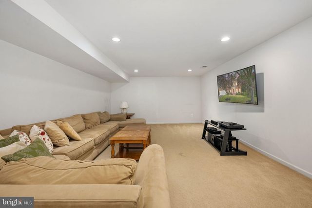 8985 CHIANTI TER, Bristow, VA 20136
