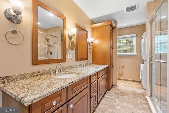 125 EVERGREEN CT, Blue Bell, PA 19422