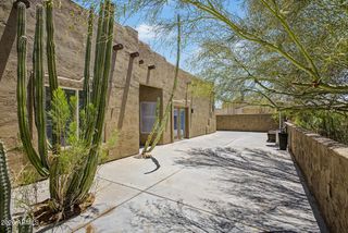 45525 N 20TH Street, New River, AZ 85087