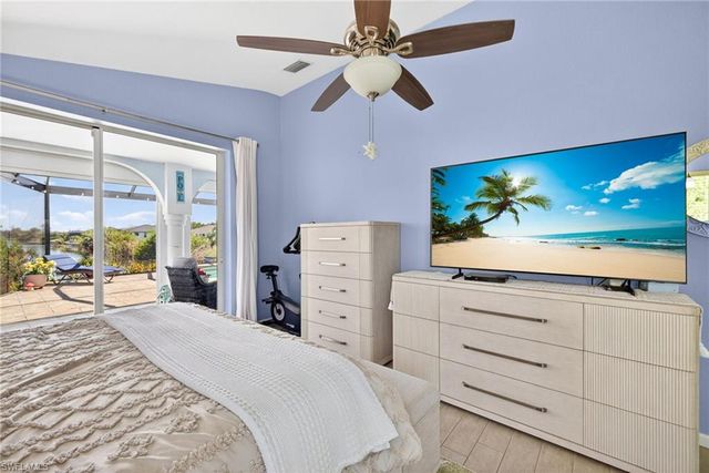 2334 SW Trafalgar PKWY, Cape Coral, FL 33991