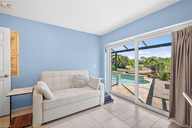 2334 SW Trafalgar PKWY, Cape Coral, FL 33991