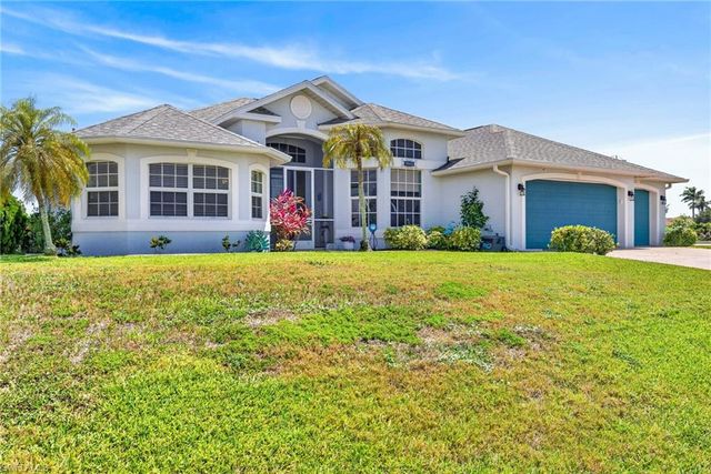 2334 SW Trafalgar PKWY, Cape Coral, FL 33991