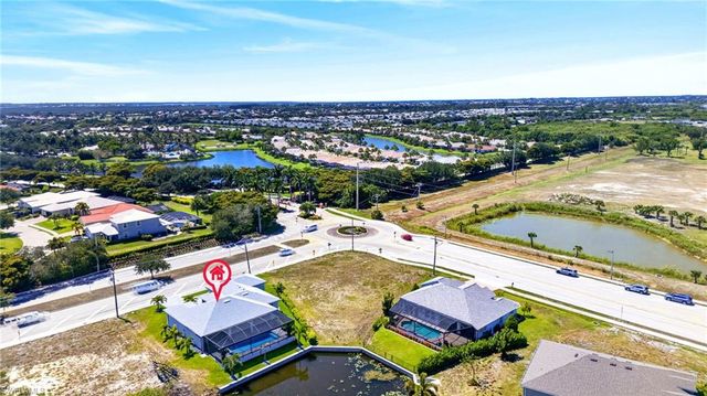 2334 SW Trafalgar PKWY, Cape Coral, FL 33991