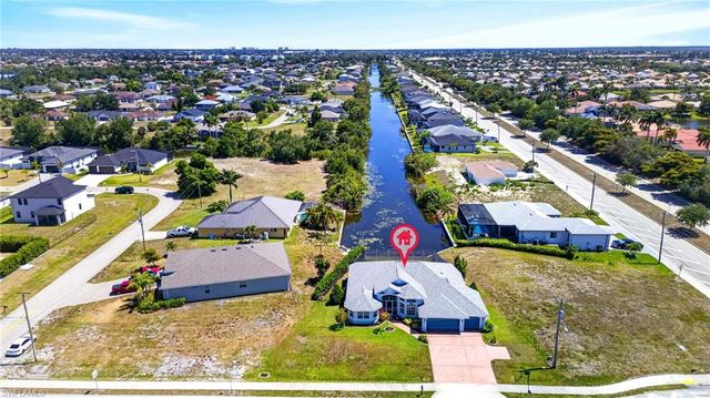 2334 SW Trafalgar PKWY, Cape Coral, FL 33991