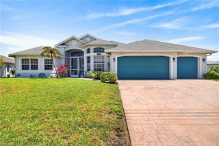 2334 SW Trafalgar PKWY, Cape Coral, FL 33991