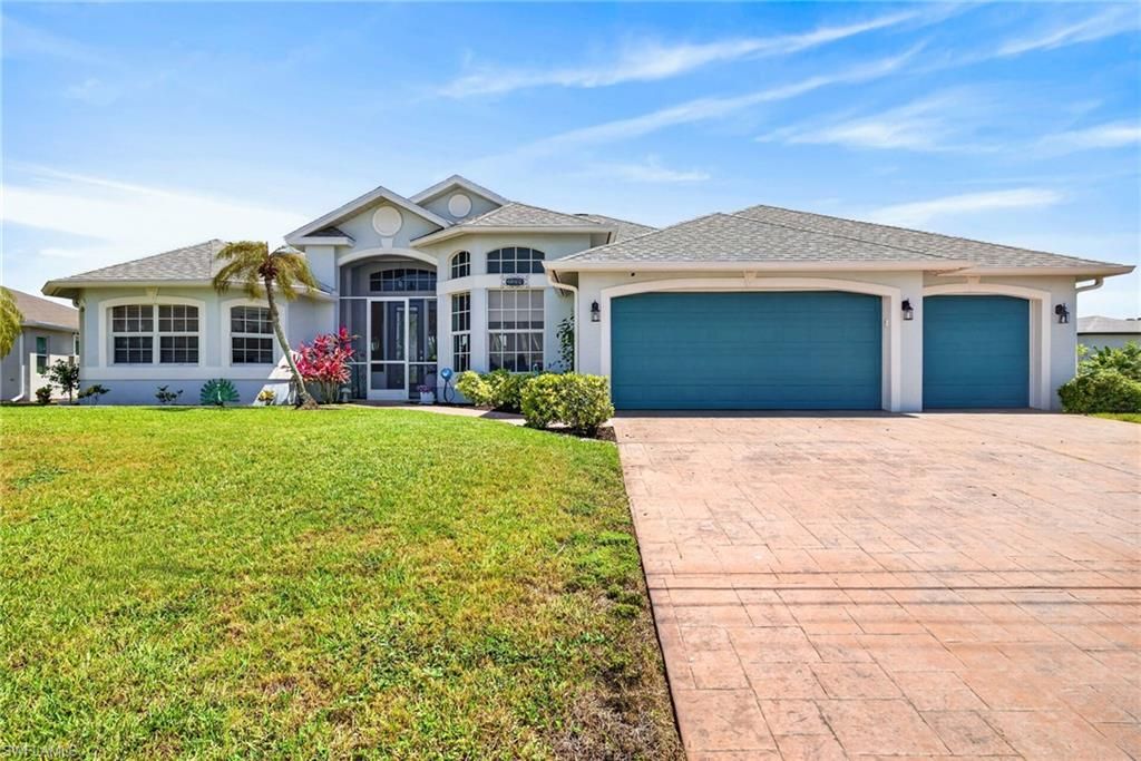 2334 SW Trafalgar PKWY, Cape Coral, FL 33991
