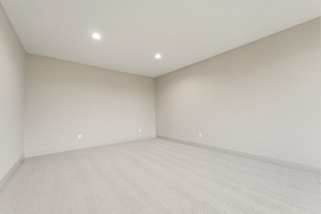 331 Cherry Hill Street, Valparaiso, IN 46385