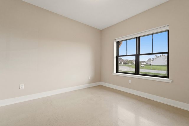 331 Cherry Hill Street, Valparaiso, IN 46385