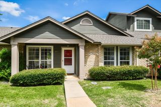 1015 E Yager LN 201, Austin, TX 78753