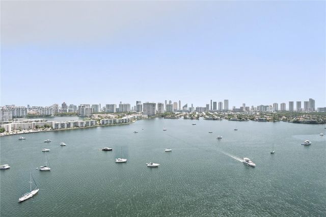 17301 Biscayne Boulevard 2010, North Miami Beach, FL 33160