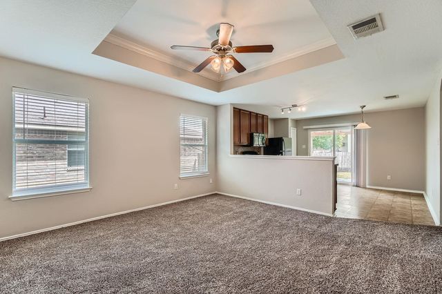 315 Moonwalker TRL, Buda, TX 78610